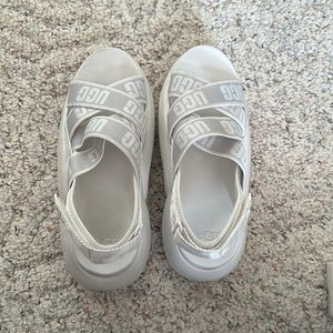 Lightly worn Ugg platform sandals
